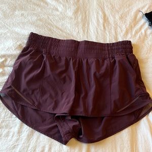 LULU SHORTS- dark purple/maroon hotty hots- size 8 -2.5 inch high rise